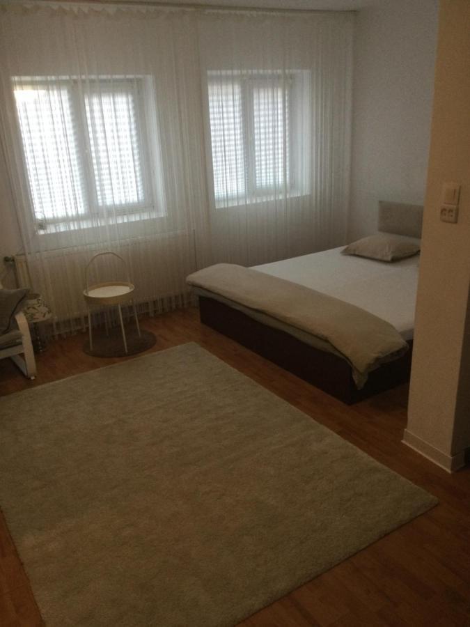 Studio Baneasa Apartment Bukares Bagian luar foto